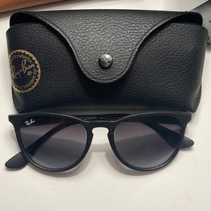 Black raybans